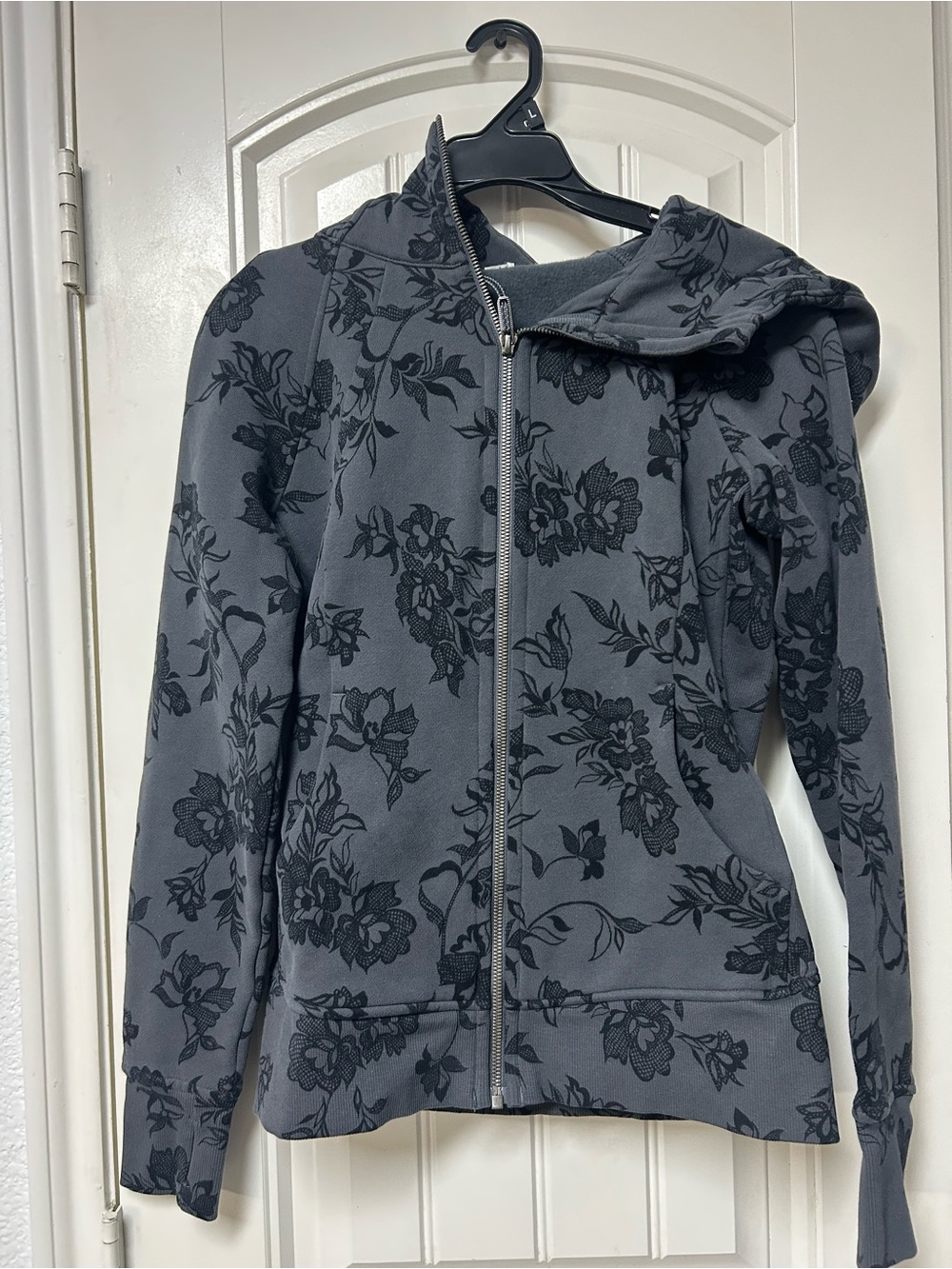 Lululemon scuba full zip hoodie Gray/Black